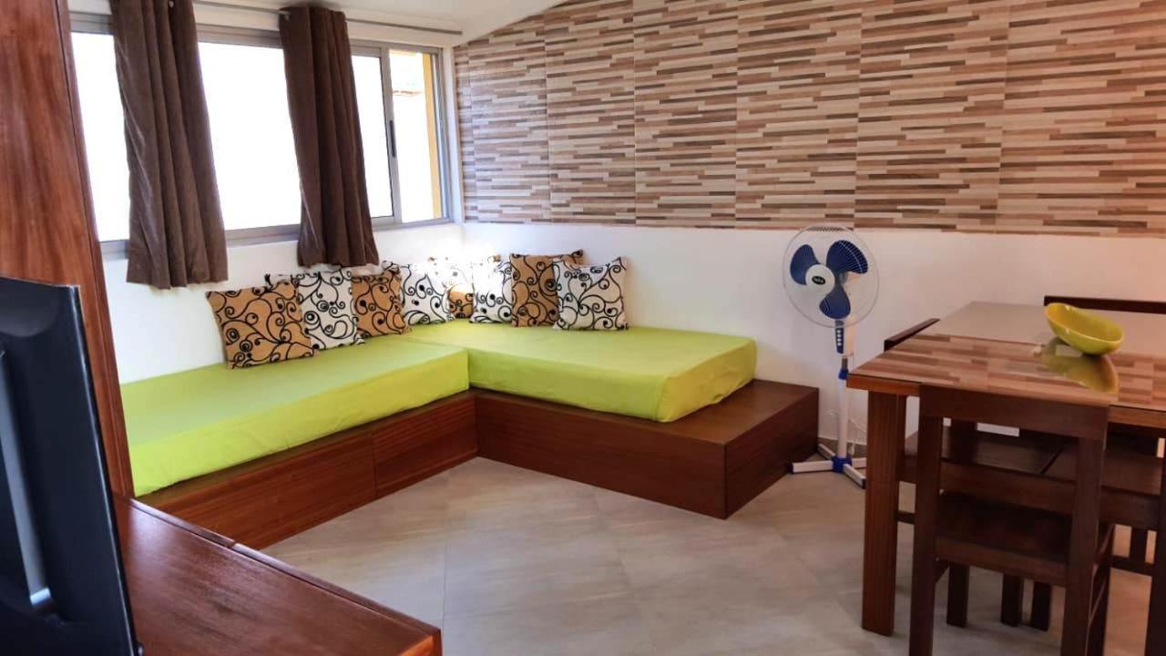 Basic Hotel Mindelo Exterior photo
