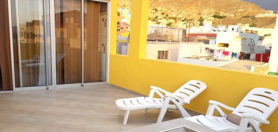 Basic Hotel Mindelo Exterior photo