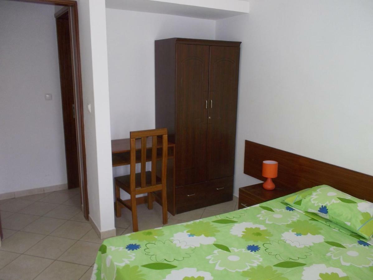 Basic Hotel Mindelo Exterior photo